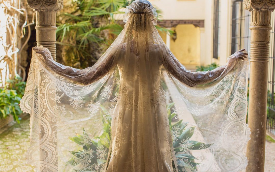 Mantillas y velos de novia Encarnita Berrio